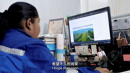 532a75f96b7d4355a56f088f24e29b6d.gif