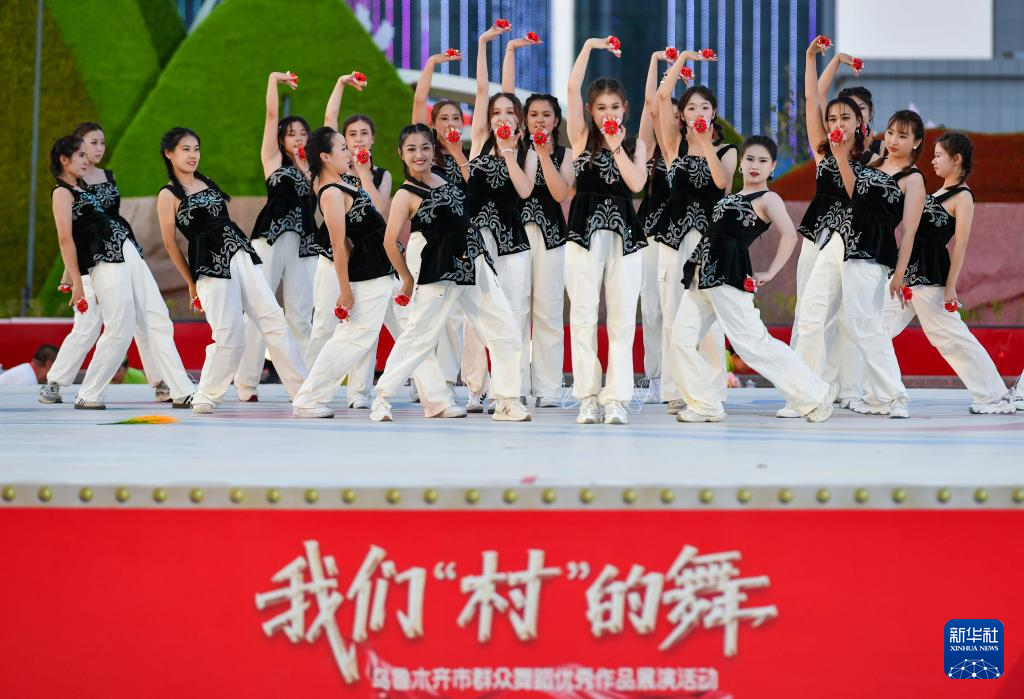 95b3575bed2c40dd95cebd26b733fc51.PNG