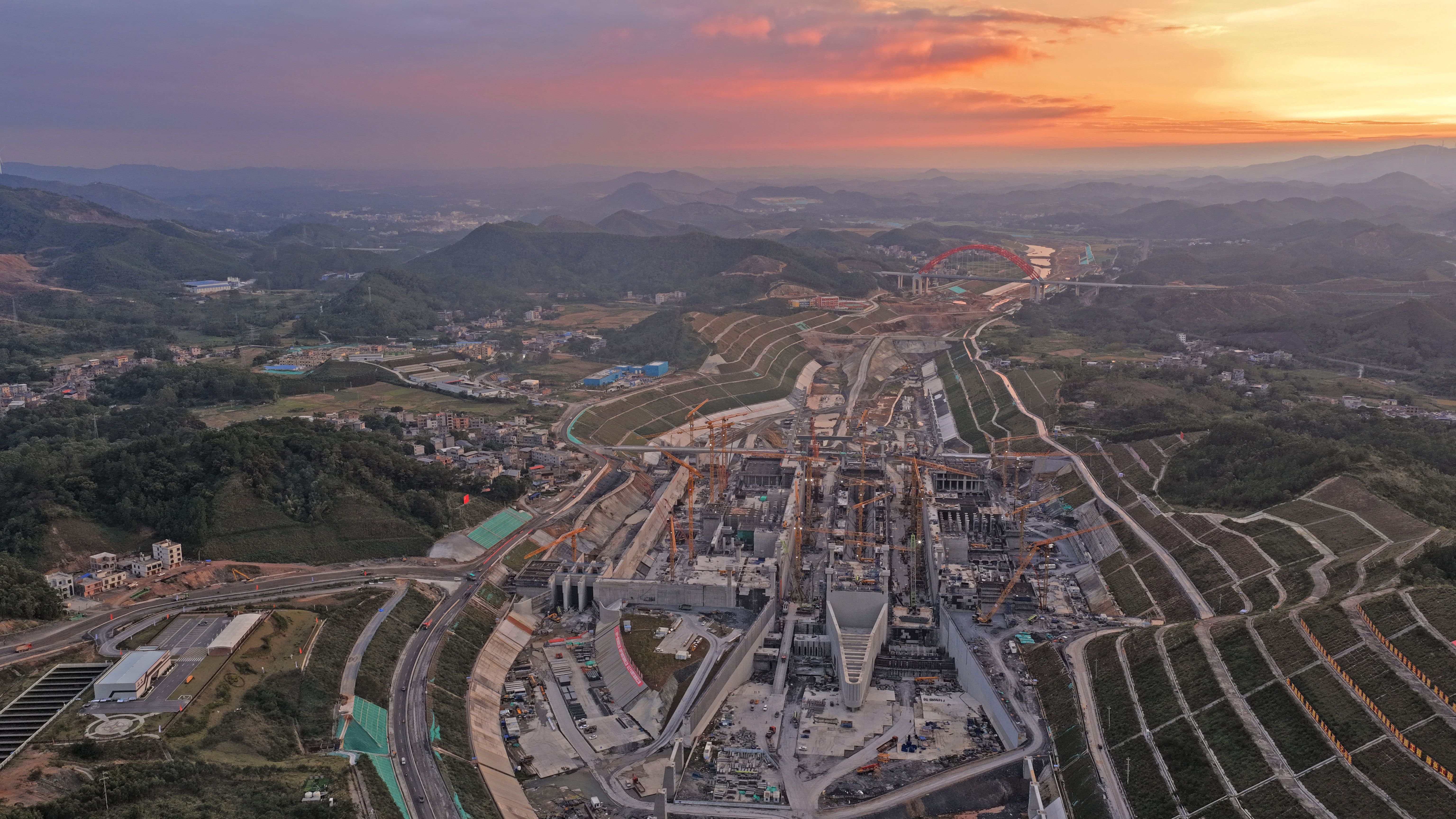 平陆运河雄姿初现