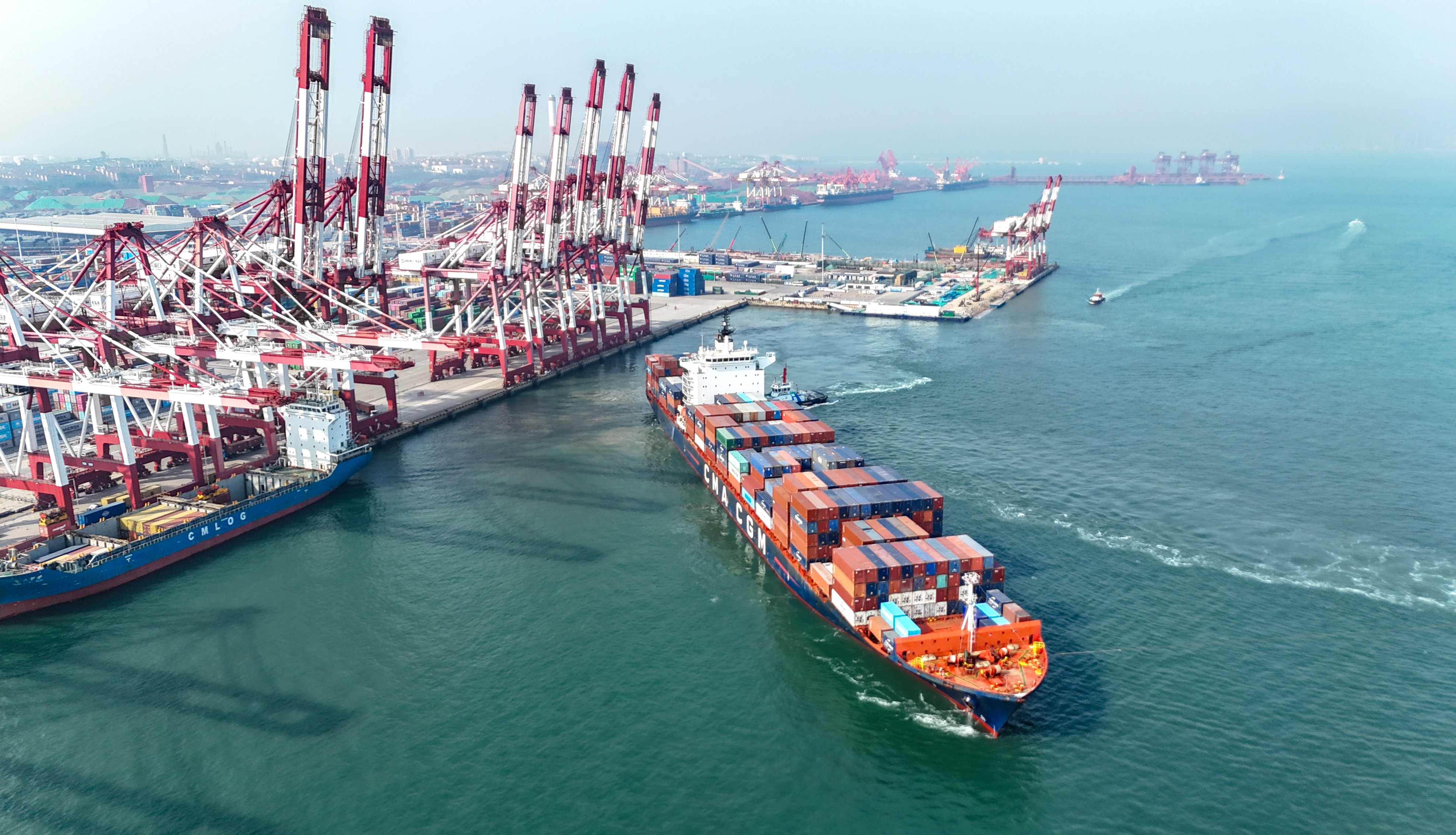 山东港口青岛港已开通11条非洲航线