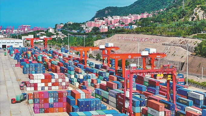 连云港中吉乌班列单月发运量首破500车
