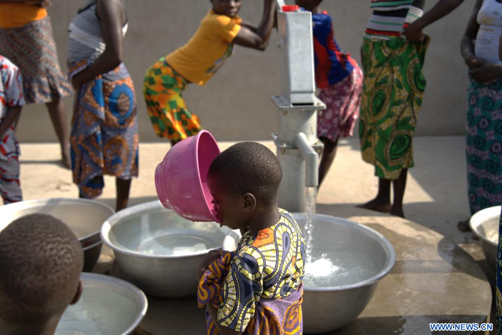 Togo : puits construits avec l'aide de la Chine