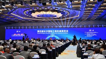 Int'l construction machinery expo opens in central China