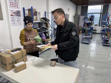 鄯善县电子商务公共服务中心开展乡村服务站点实地走访和指导工作