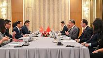 Chinese FM calls for advancing China-Vietnam community with shared future