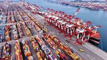 China, Australia sign MoU to implement, review free trade agreement