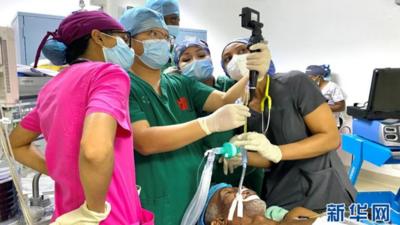 中国医疗队在圭亚那成功开展首例支气管封堵器肺隔离手术