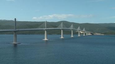 GLOBALink | Croatia benefits from Chinese-built Peljesac Bridge