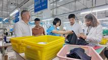 Italian fashion designer finds stitch between two cultures in NE China