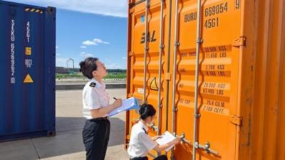 同江铁路口岸：中欧班列开行两周年进出境货物超2.7万标箱