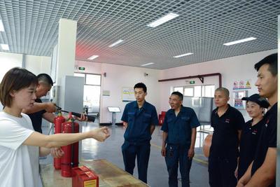 湖南中烟：多措并举稳就业 托底民生显担当