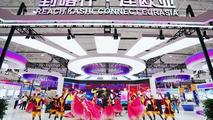 Chinese, Kyrgyz companies seal 10 pacts at Kashgar trade fair
