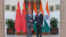 China, India agree to maintain momentum of bilateral ties