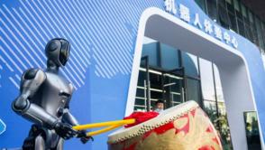 China's top 500 enterprises report steady growth in R&D input><span class=