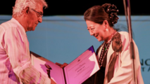 Chinese artist wins lifetime achievement award at Serbia's Children's Theatre Festival