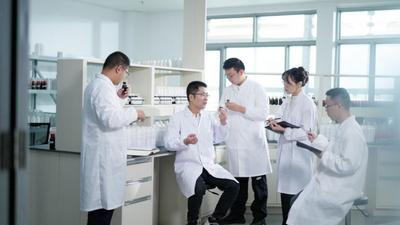 和鸣潮涌   向“新”攀登