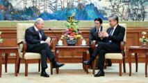 Top Chinese diplomat meets with chairman of Blackstone Group