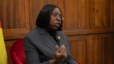 高端访谈丨全球妇女峰会“为全球妇女事业未来发展注入新动力”——访莫桑比克总理莱维