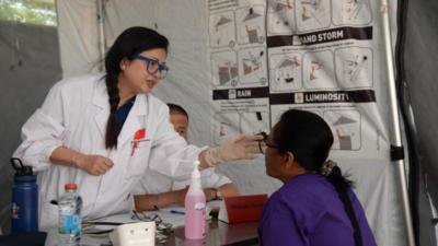 中国援马达加斯加医疗队开展义诊