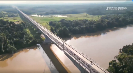 Malaysia's mega rail project adheres to green development concept