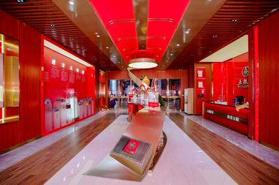 八赴“进博之约” 五粮液以和美创新绘就开放共融新图景