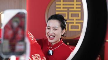 E-commerce, logistics companies busy with "Double Eleven" shopping festival across China