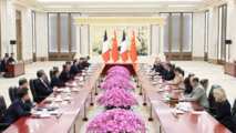Chinese premier meets with French President