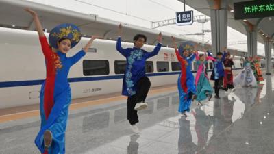 新华鲜报丨直通“中越边境” 南凭高铁全线贯通运营