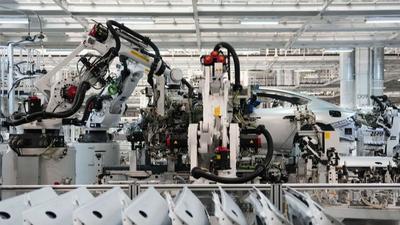 2025中国经济回眸丨攀高逐“新” “质”胜未来——新质生产力发展一线见闻