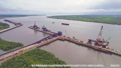 “千万级”铁矿石枢纽港托起几内亚发展梦想