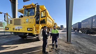 策克口岸“跑”出开放新速度