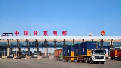 货运量破亿吨！北疆陆路口岸涌动开放新活力