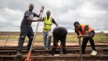 Zambian youth chasing railway dreams in China