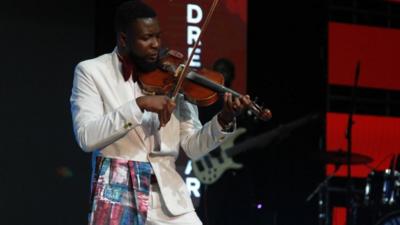 通讯丨津巴布韦“梦想秀”为中津文化交流添活力