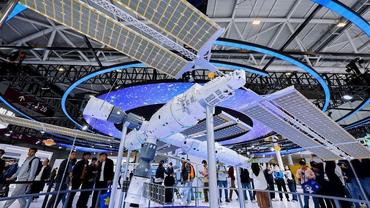 Shenzhen leads Chinese cities in foreign trade for Jan.-Nov.