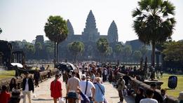 Cambodia reports surging Chinese tourist arrivals in first 11 months of 2025