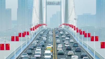 特稿丨“活力势不可当”——外媒年终报道里的中国