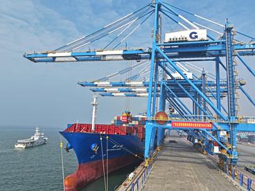 广西北部湾港集装箱吞吐量突破1000万标箱