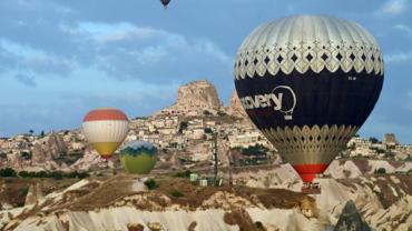 Interest in Türkiye soars among Chinese tourists after introduction of visa-free entry