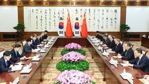 Chinese premier meets with ROK president