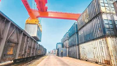 安徽：“铁海联运”助力产品走出去