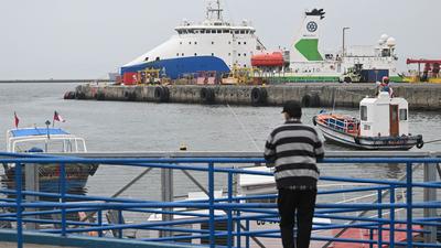 中国与智利载人深潜科考启航　联合探索阿塔卡马海沟