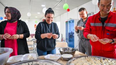 “我们成了一家人” 土耳其高原工地上的中国年夜饭