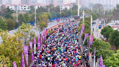 2026中缅瑞丽-木姐跨国马拉松举行