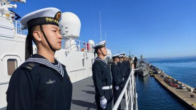 中国海军“丝路方舟”号医院船访问智利