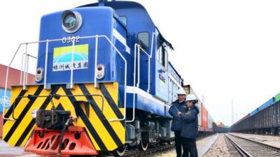 “湘粤非”铁海联运国际班列发运量突破2000列