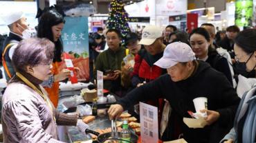 China updates regulations on registration of overseas manufacturers exporting food to China
