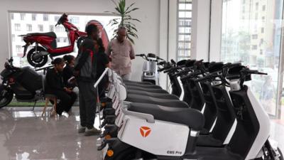 通讯｜燃油成本高企　中国“小电驴”加速驶入埃塞俄比亚