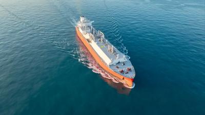 自主设计建造 我国首艘18万立方米液化天然气运输船完工