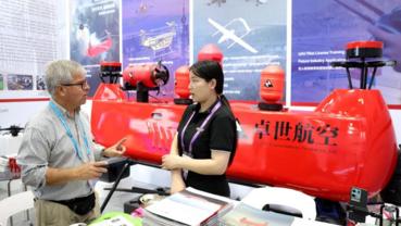 Drones at Canton Fair showcase low-altitude economy advances